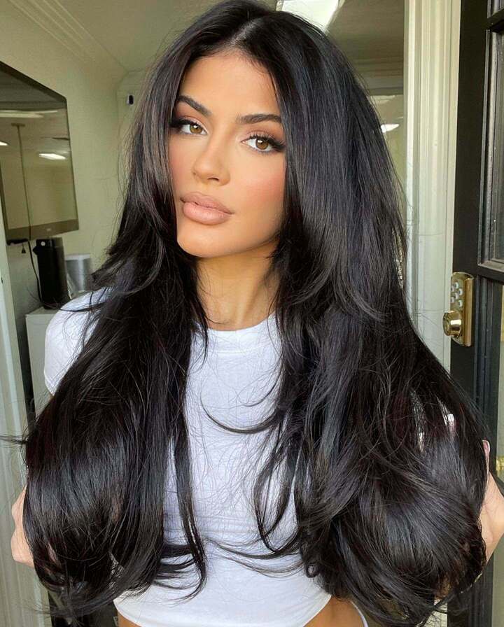 Body Wave 5x5 Swiss Lace Closure Wigs with Curtain Bangs Straight Human Hair Wigs Affordable