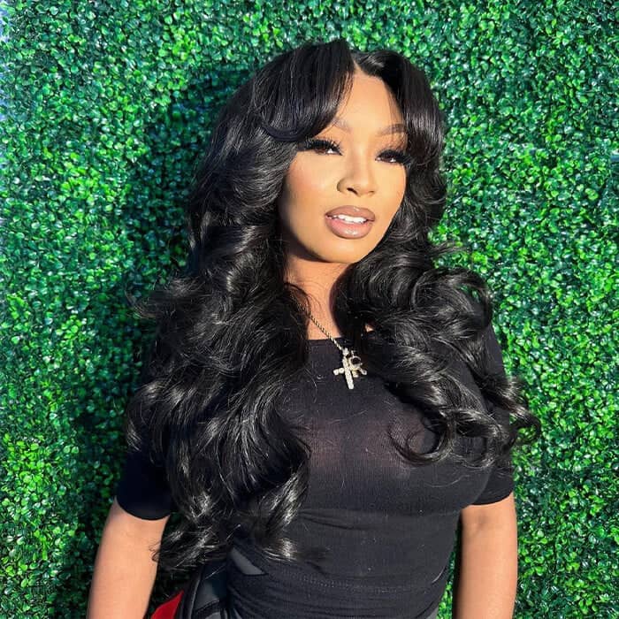 Loose Wave HD Lace Wigs with Curtain Bangs