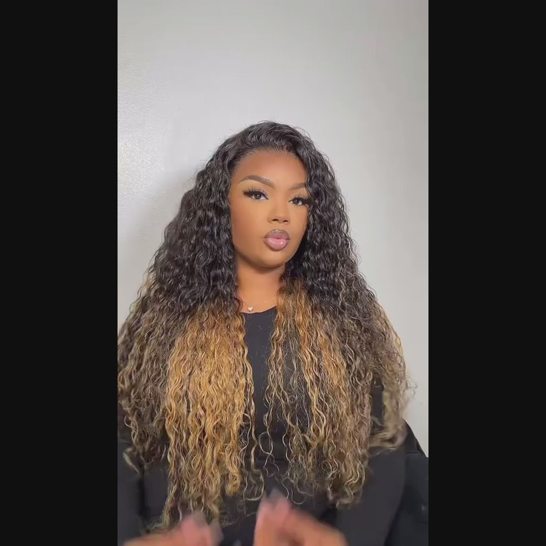 YMY Hair Two Tone Ombre Highlights Honey Blonde  8X5 13x6 HD Lace Front Colored Wigs Two Tones Curly 100% Human Hair